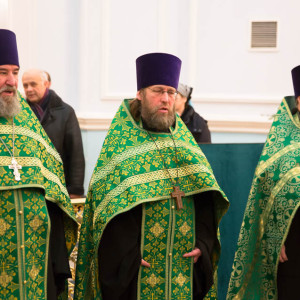 икона с мощами прп. Сергия Радонежского_Успенский собор_Омск_IMG_2326_декабря 02, 2014_4