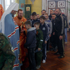 20160502 227 Свято-Никольский казачий собор Вечерня Омск митр. Владимир (Иким) IMG_4029
