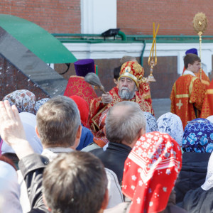 20160503 048 Литургия собор Рождества Христова Омск митр. Владимир (Иким) IMG_4351