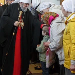 20160503 066 Литургия собор Рождества Христова Омск митр. Владимир (Иким) IMG_4502