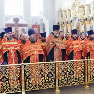 20160503 2с Вечерня с награждением и поздравлениями Свято-Успенский каф. собор Омск митр. Владимир (Иким) IMG_4654