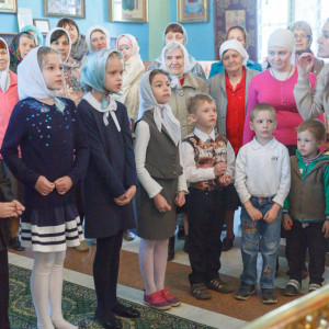 20160505 064 Литургия Храм иконы Б.М. Всех скорбящих Радость Омск митр. Владимир (Иким) IMG_5791