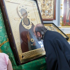 005 20160806 Неделя 7-я по Пятидесятнице Собор Успения Омск митр. Владимир (Иким) IMG_7093