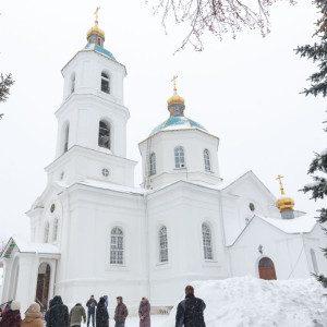 20170108 048 Литургия Собор Воздвижения Креста Омск митр. Владимир (Иким) IMG_1100