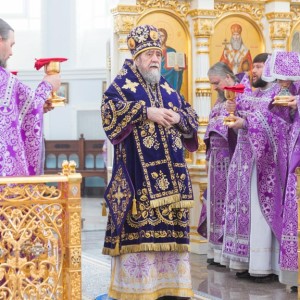 20170305 031 Литургия Чин Торжества Православия Собор Успения Омск митр. Владимир (Иким) IMG_4339