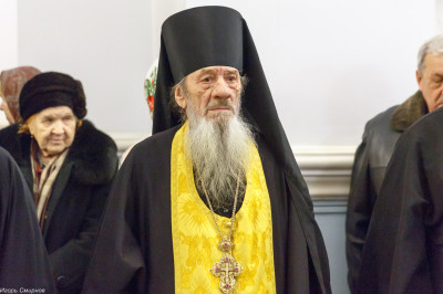 20171216 202 Всенощное бдение Собор Успения Омск митр. Владимир (Иким) IMG_1904