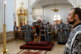 180220 013 Великое повечерие Собор Рождества Христова Омск митр. Владимир (Иким) IMG_3082