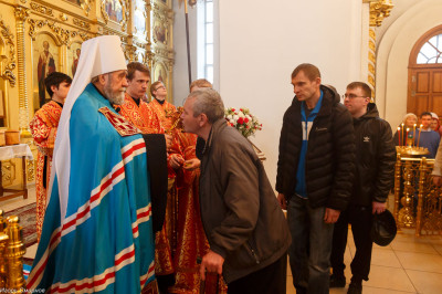 180412 224 Великая Собор Рождества Христова вечерня митр. Владимир (Иким) IMG_3184