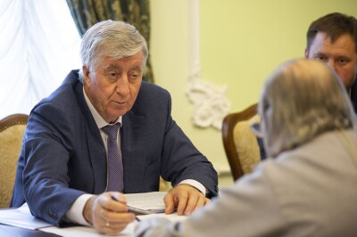2021.06.29 встреча Митрополита Омского и Таврического Владимира с депутатом Г.Д. В. Ф. Шрейдером(16)