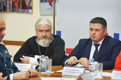 круглыйстол_1