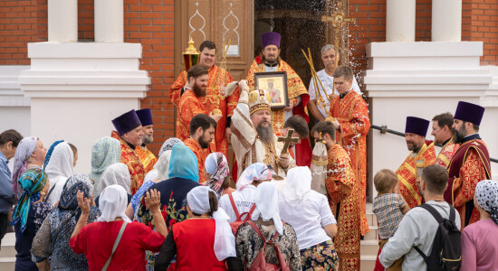 2024.07.05 литургия в храме Святой Мученицы Параскевы с. Чернолучье (40)