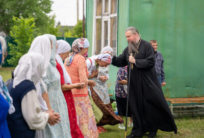 2024.07.05 литургия в храме Святой Мученицы Параскевы с. Чернолучье (45)