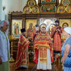 2024.07.05 литургия в храме Святой Мученицы Параскевы с. Чернолучье (8)