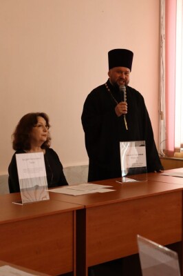 круглыйстол_6