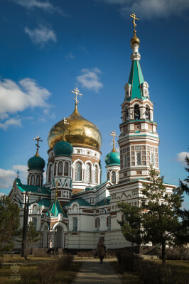 P1855373
