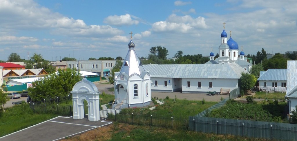 Храм Успения Пресвятой Богородицы районного поселка Таврическое