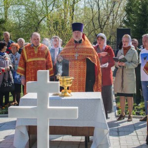 20150506 024 Освещение монумента памяти воинам Ново-Южное кладбище Омск _DSC3590