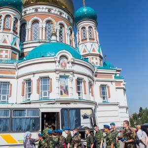 20150624 004 Православная молодежь посетила омский автобронетанковый инженерный институт IMG_4288