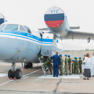 20150702 024 Православная молодежь совершила облет Омска на самолете АН26 IMG_4767