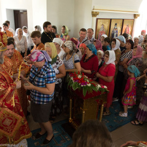 Освящение храма в Орловке митрополитом Омским и Таврическим Владимиром (52 из 55)
