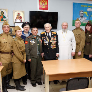 180513 215 Встреча с ветераном ВОВ Смирновым ИИ Собор Успения Омск IMG_7652
