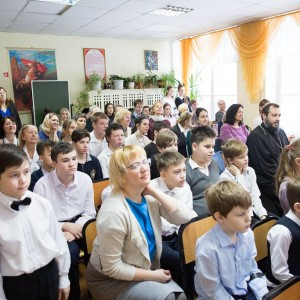 2020.01.15 молебен и утренник в славвянской школе (25 of 30)