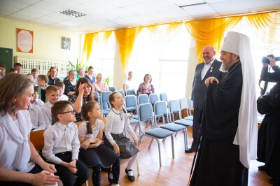 2021.05.07 поздравление с Пасхой в школе славянской письменности св. Кирилла и Мефодия(34)