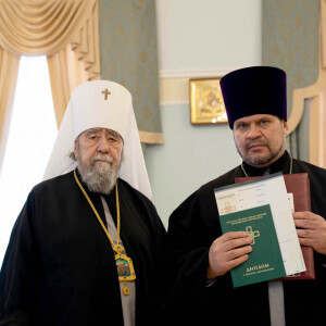 2022.06.23 выпускной акт в Омской Духовной семинарии(76)
