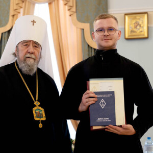 2022.06.23 выпускной акт в Омской Духовной семинарии(80)