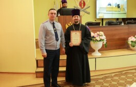 В УФСИН России по Омской области священнослужителей наградили благодарственными письмами