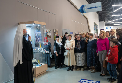 2024.05.25 открытие выставки памяти митрополита Феодосия (33)