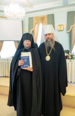 2024.06.24 выпускной акт в омской духовной семинарии (72)