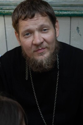 Иерей Александр Ладилов