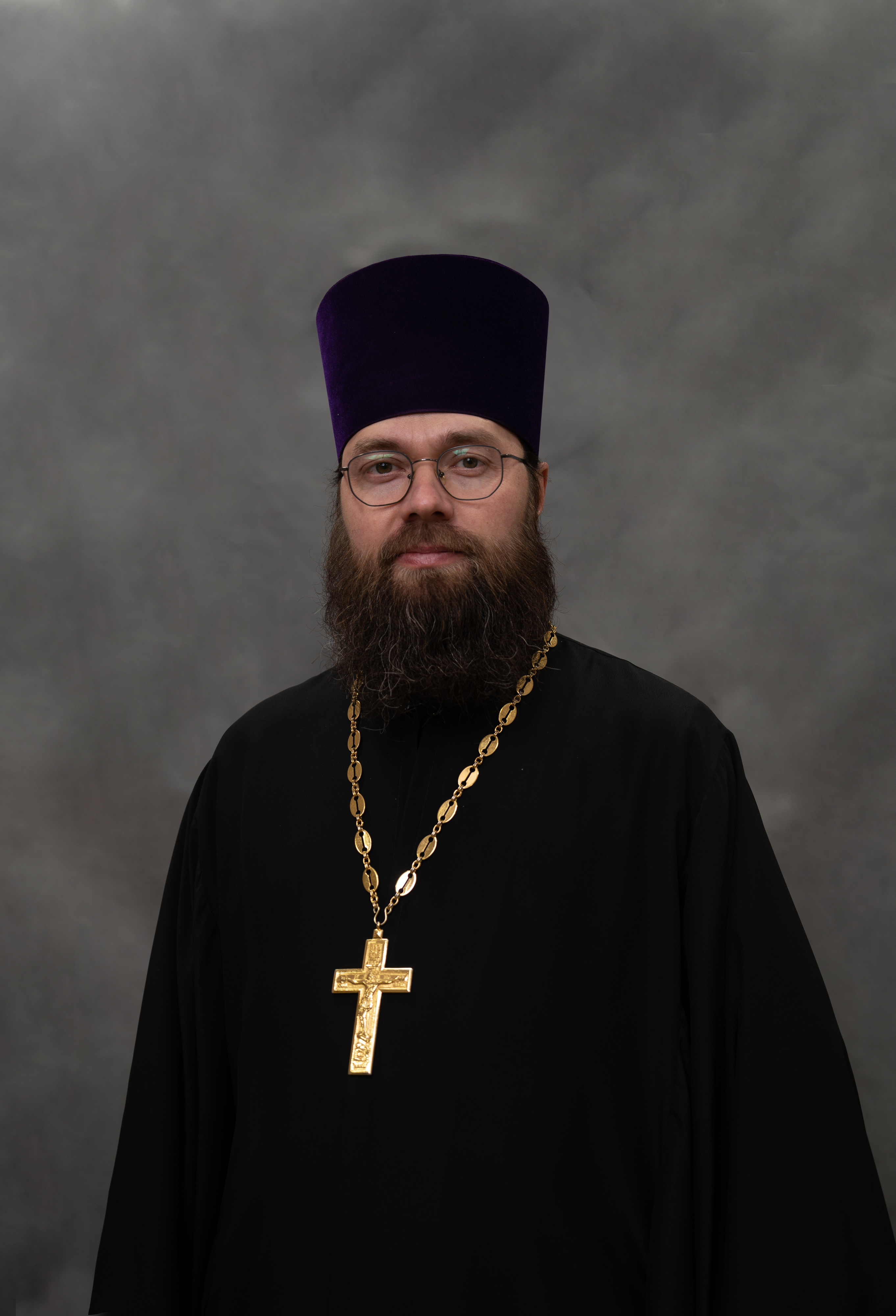 Максим Петров 