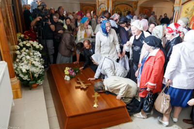 221-20160530-Прощание-с-Митрополитом-Феодосием-Успенский-собор-Ачаирского-монастыря-IMG_110662