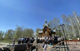 Педагоги омской школы совершили паломничество в Ачаирскую обитель